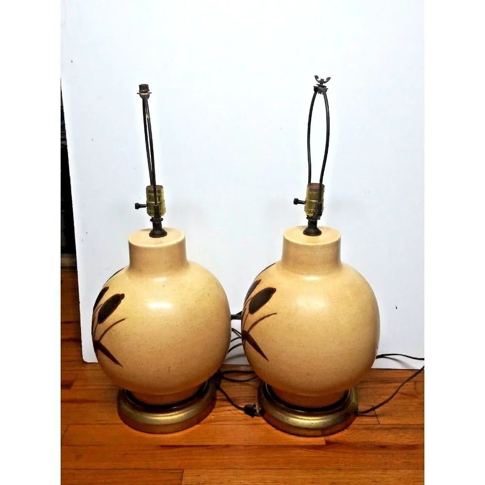 Vintage 1970s Ceramic Cattail Table Lamps Boho MCM 20